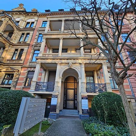 Apartment Wiesbaden Mitte, Zentral Am Park, Congresscenter 5 Min, Bahnhof 10Min Esterno foto